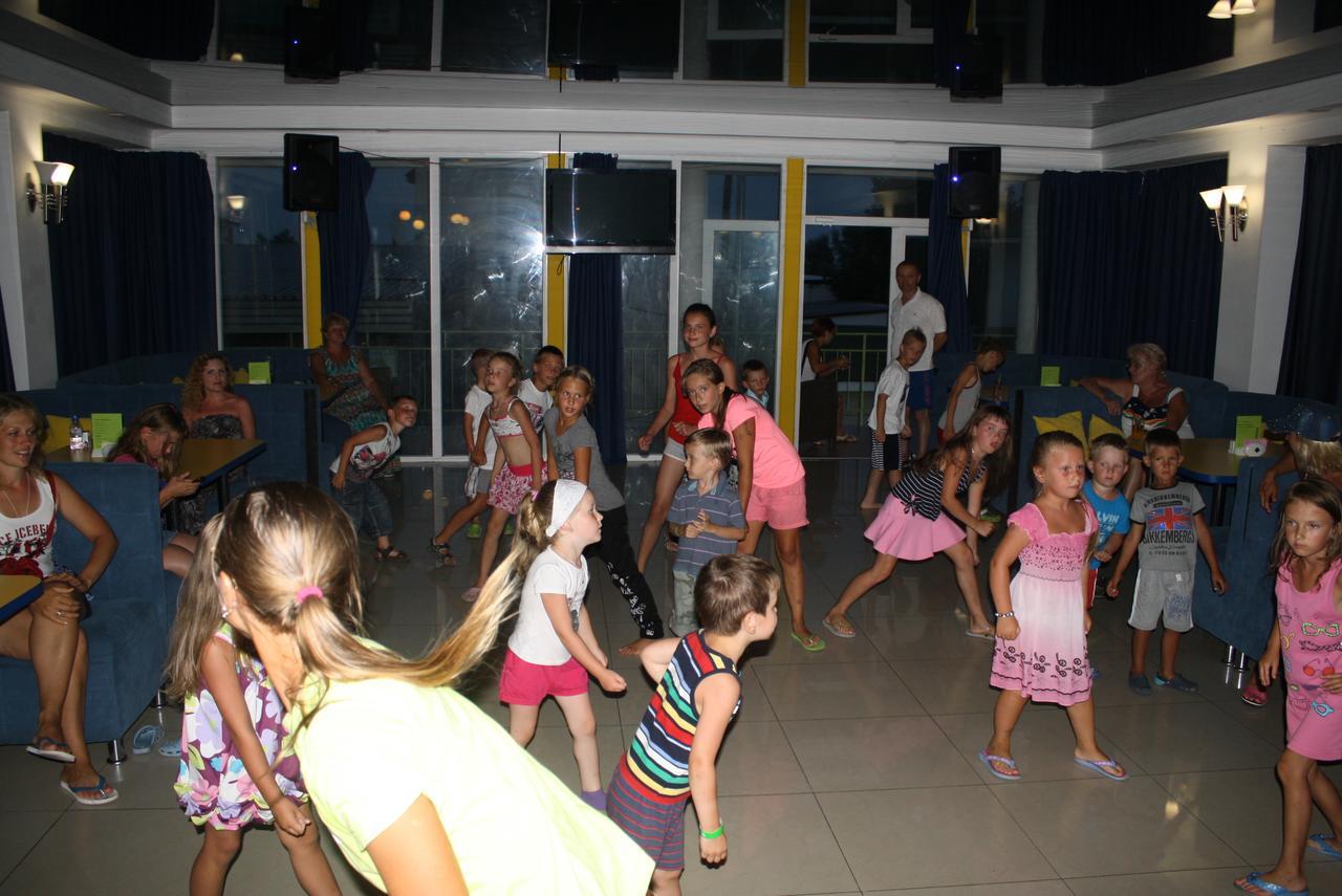 Green Hotel-Club Zatoka Luaran gambar