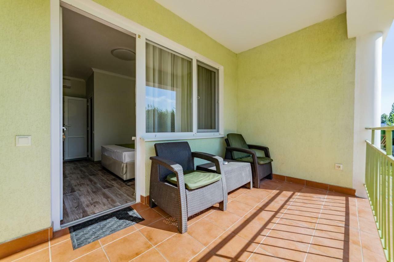 Green Hotel-Club Zatoka Luaran gambar